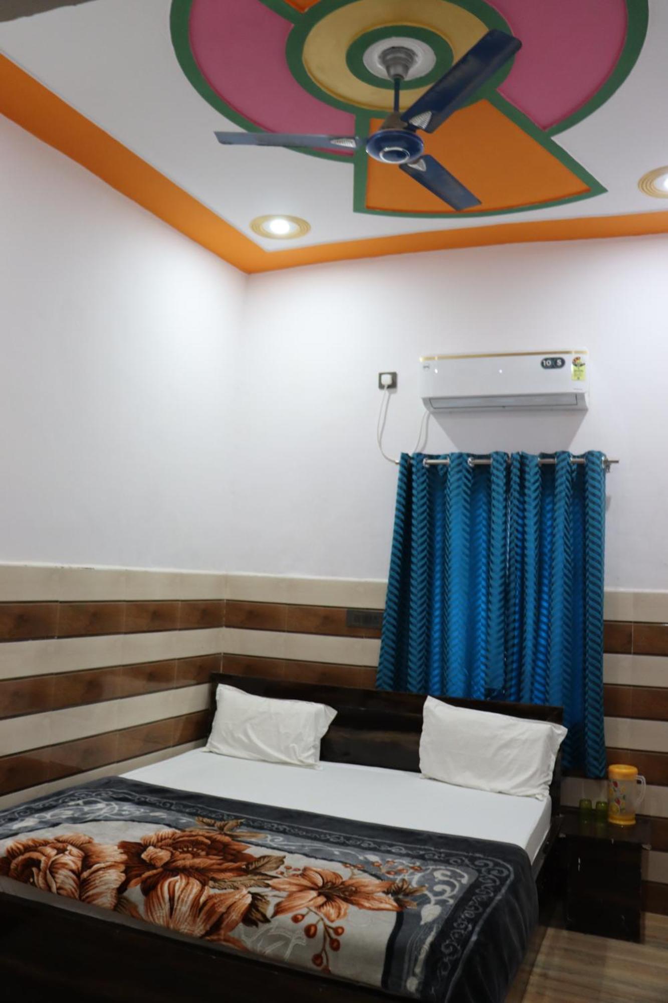 K.d. Dham Near Prem Mandir