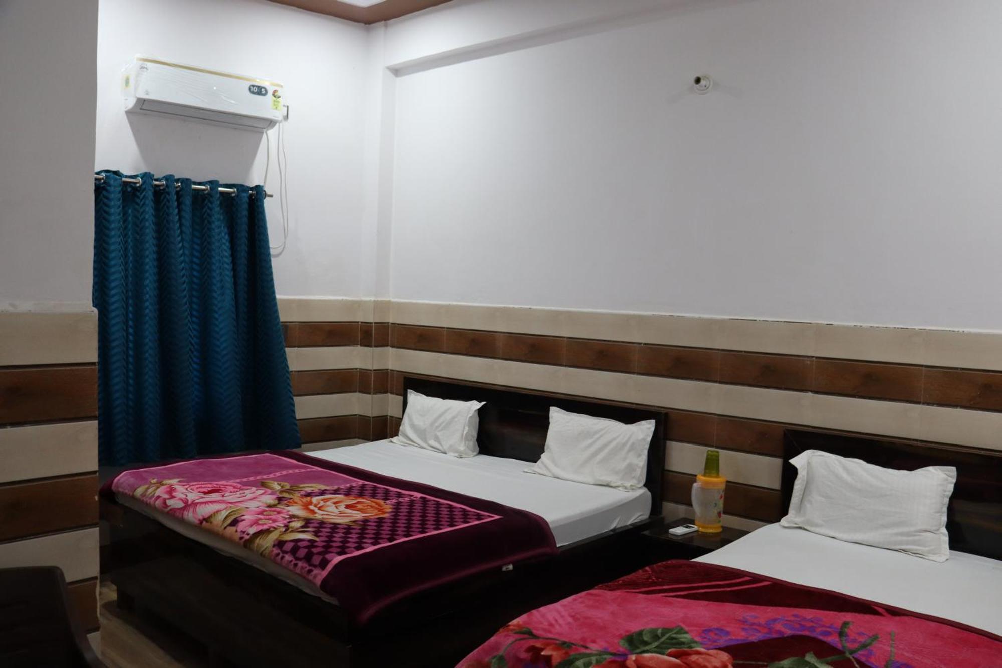 K.d. Dham Near Prem Mandir Hotel